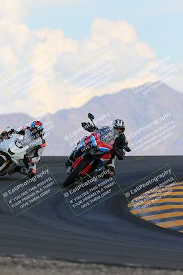 media/Oct-03-2022-Moto Forza (Mon) [[5f077a3730]]/Beginner Group/Session 5 (Turn 12)/